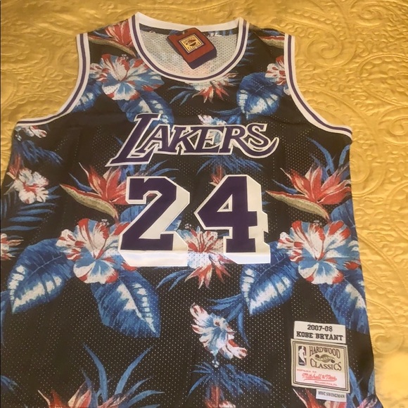 Kobe Bryant 07-08 Floral Jersey Exclusive Kobe Bryant 07-08 Floral Jersey Exclusive